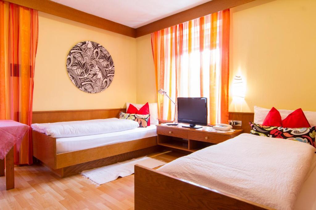 Chalet Madrisa Корвара ин Бадия Стая снимка